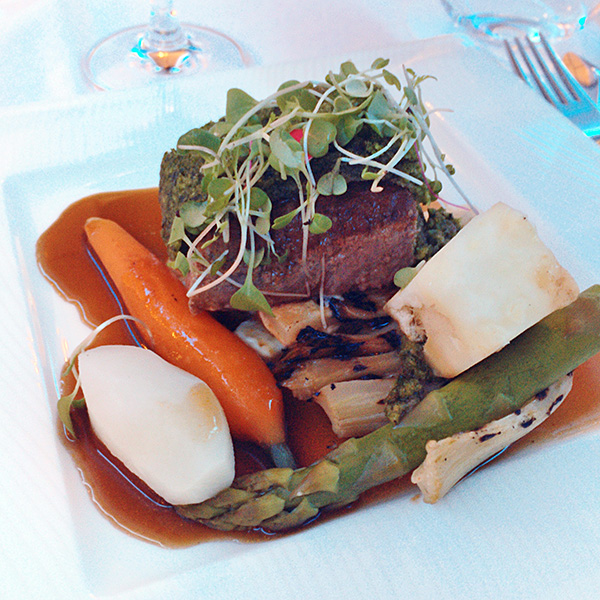 best airline food qatar airways © Will Travel for Food