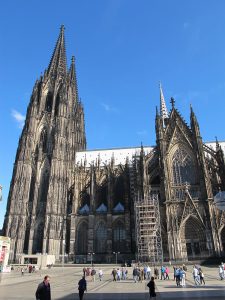 what-to-do-cologne-cathedral © Will Travel for Food