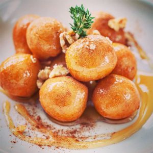 montreal greek restaurants © Will Travel for Food